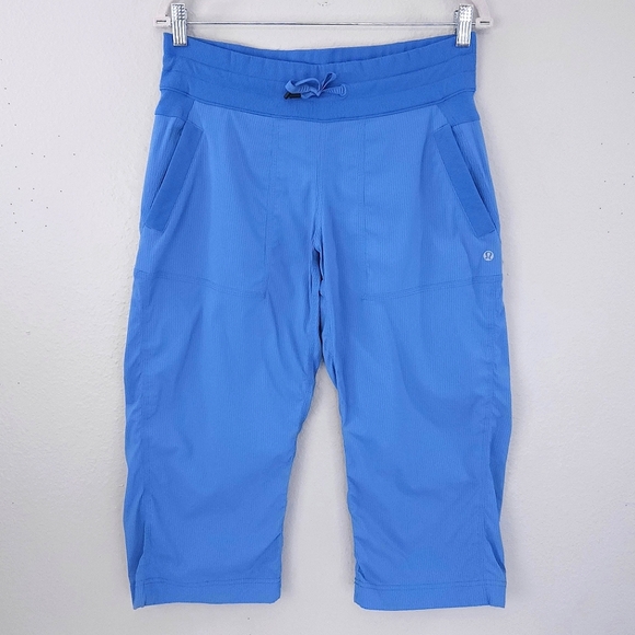 LULULEMON Studio Crop Cornflower Blue Size 8 - Picture 1 of 9